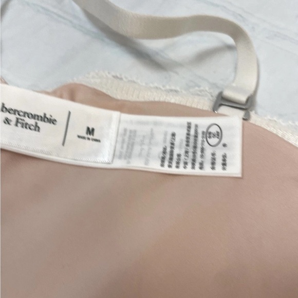 Abercrombie & Fitch Lace Bralette Convertible Size M Ivory & Nude Bandeau - Picture 3 of 9